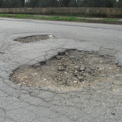 Buche stradali in via Duchessa d'Andria