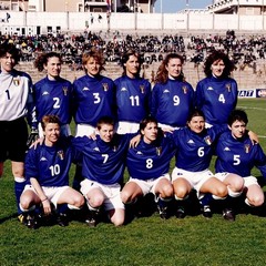 La nazionale femminile di calcio a Trani, il 22 marzo 2000