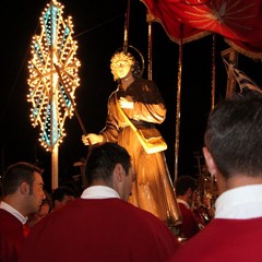 La statua di San Nicola Pellegrino torna al Monastero di Colonna