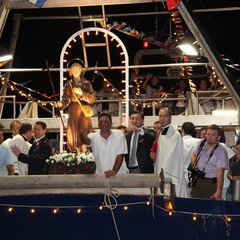 La statua di San Nicola Pellegrino torna al Monastero di Colonna