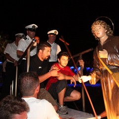 La statua di San Nicola Pellegrino torna al Monastero di Colonna