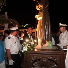 La statua di San Nicola Pellegrino torna al Monastero di Colonna