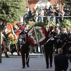 A Barletta i funerali delle 5 vittime del crollo di via Roma
