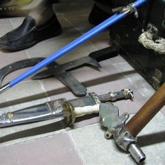 Articoli sequestrati dalla Polizia Locale di Trani