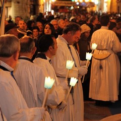 Omaggio floreale all'Immacolata: piazza della Libertà