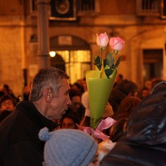 Omaggio floreale all'Immacolata: piazza della Libertà