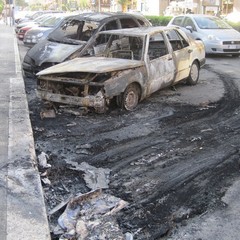 Incendio in corso Manzoni a Trani