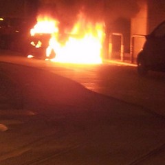 Incendio in via Postumia a Trani