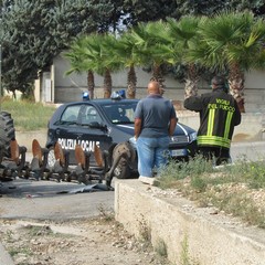 Incidente su via Andria: auto contro trattore