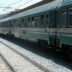 Pendolari bloccati alla stazione di Trani