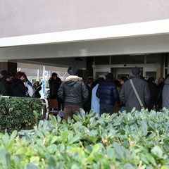 Protesta ospedale di Trani