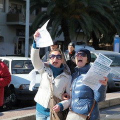 Corteo di protesta contro la smobilitazione dell’ospedale di Trani