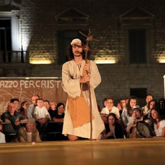 "Pazzo per Cristo" in piazza Duomo