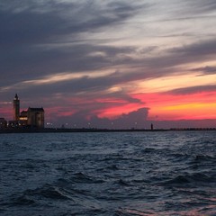 Sbarco di San Nicola Pellegrino nel porto di Trani