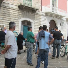 Giugno - I pescatori protestano per piazza Longobardi
