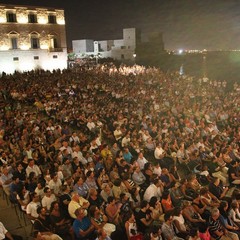 Luglio - Marco e Chicco portano Zelig a Trani