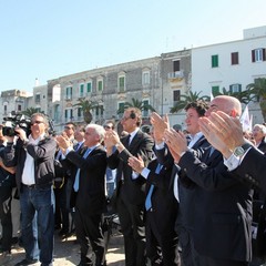 Angelino Alfano a Trani per Gigi Riserbato
