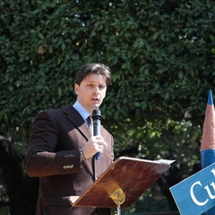 Comizio di Fabrizio Ferrante in piazza della Repubblica