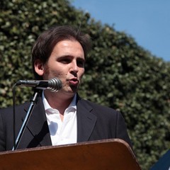 Comizio di Fabrizio Ferrante in piazza della Repubblica