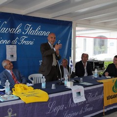Presentazione di spiagge e fondali puliti