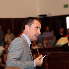 Primo consiglio comunale del sindaco Gigi Riserbato