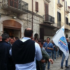 Riserbato sindaco, i festeggiamenti al comitato elettorale