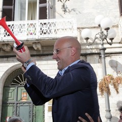 Riserbato sindaco, i festeggiamenti al comitato elettorale