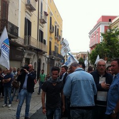 Riserbato sindaco, i festeggiamenti al comitato elettorale