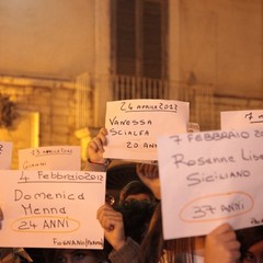 Flash mob a Trani contro la violenza sulle donne