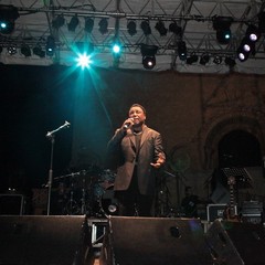 George Benson live a Trani