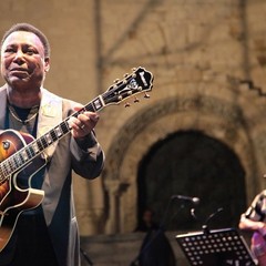 George Benson live a Trani