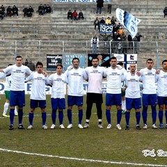 La Fortis in campo con una maglia di sensibilizzazione per l'ospedale di Trani