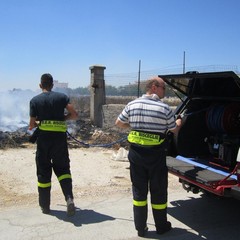 Incendio in via Monte D'Alba