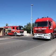 In fiamme i pannelli solari di una villa a Matinelle