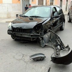 Incidente stradale in piazza Sant'Agostino