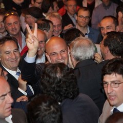 Primo comizio del sindaco Riserbato