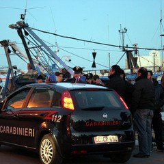 Protesta dei pescatori sul porto di Trani