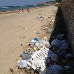 Discarica alla seconda spiaggia