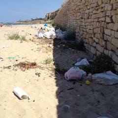 Discarica alla seconda spiaggia