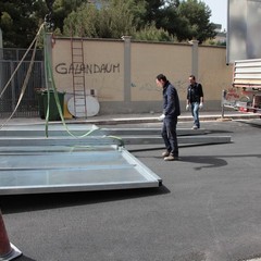 Rimozione dei cartelli pubbliciari 6x3 in corso Regina Elena