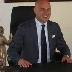 Primo giorno di Gigi Riserbato a Palazzo di Città