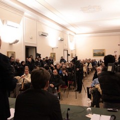 Gigi Riserbato annuncia la candidatura alle primarie di centrodestra