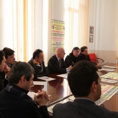 Riunione dei capigruppo in comune per il consiglio comunale monotematico sull'ospedale di Trani