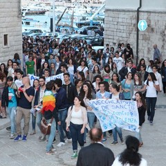 Gli studenti di Trani in marcia contro la violenza