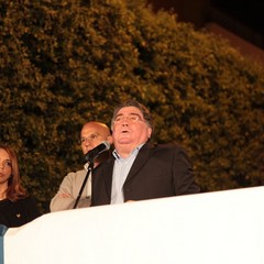 Comizio di Roberto Visibelli e Forza Trani