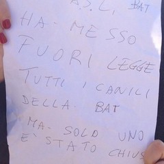 Bigliettini lanciati da Vito Malcangi dal Campanile della Cattedrale di Trani