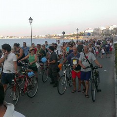 Manifestazione in difesa del mare di Trani