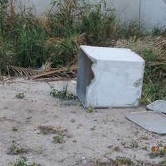 Amianto, le foto scattate dalla Folgore