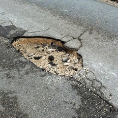 Emergenza buche stradali dopo il maltempo