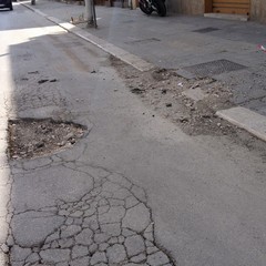 Cedimento stradale in Corso Imbriani